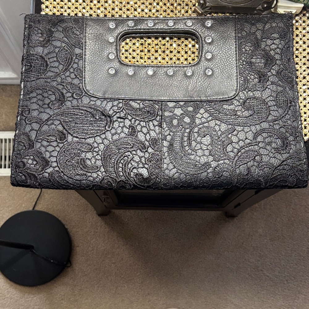 Elegant Black Lace Clutch with Studded Rhinestone Handle - Picture 2 of 10